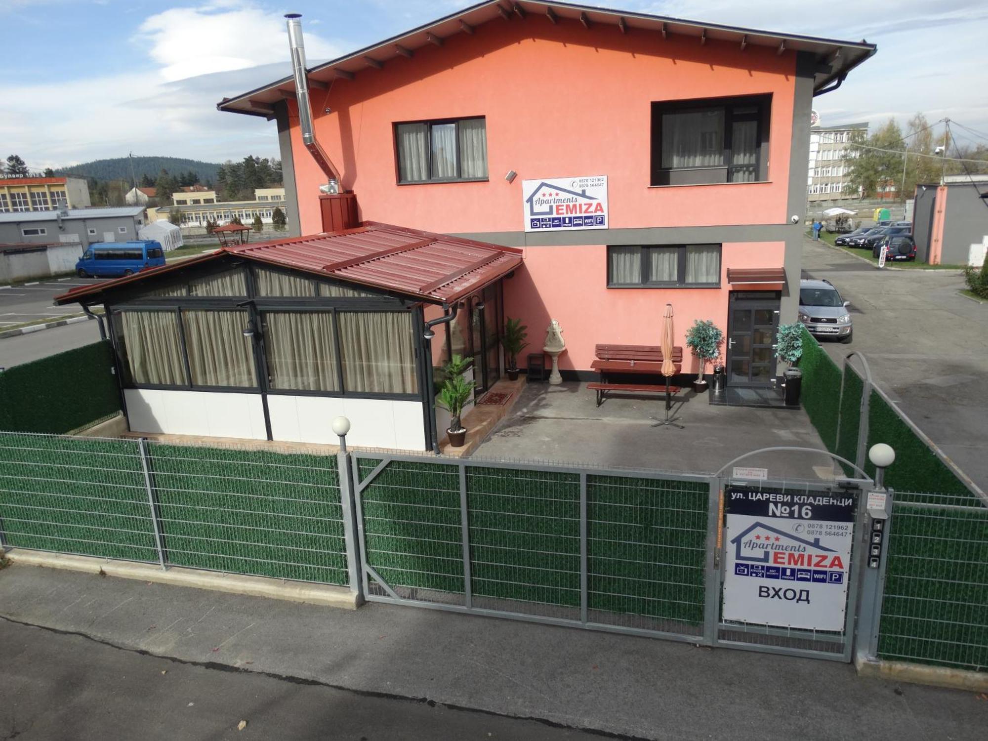 Apartments Emiza Samokov Esterno foto